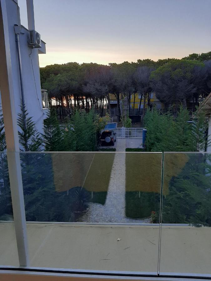 Villa Leyland Golem  Kültér fotó